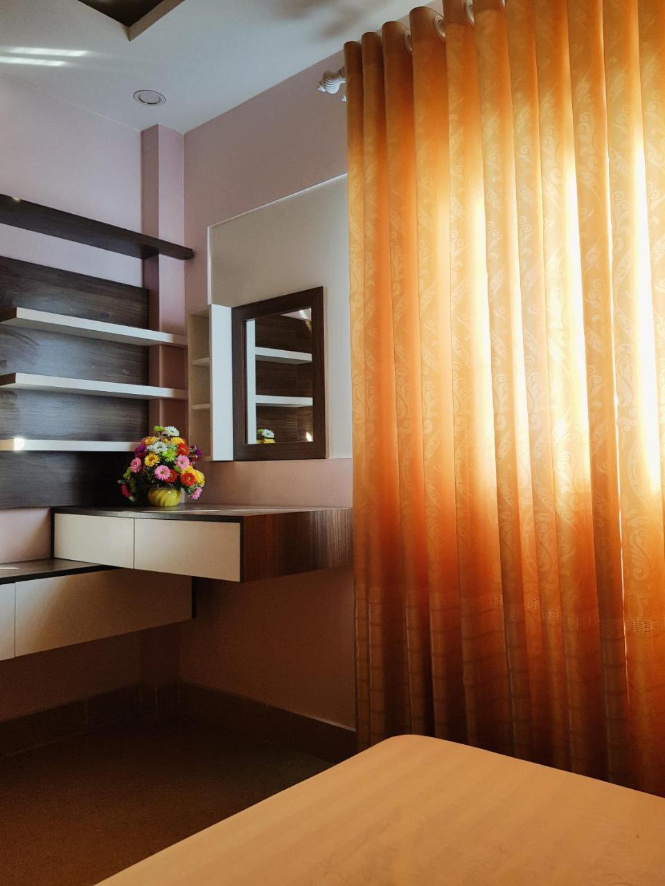 Ruby Hotel Vinh Yen Екстер'єр фото