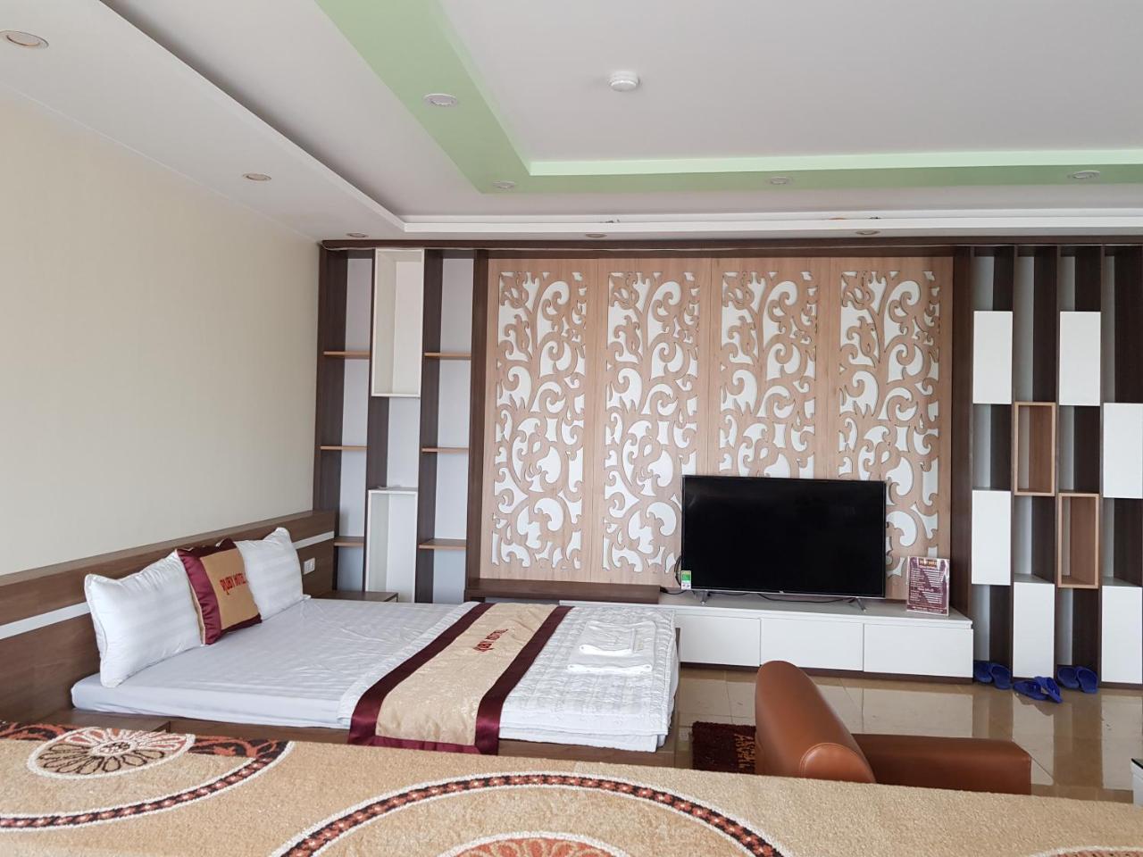 Ruby Hotel Vinh Yen Екстер'єр фото